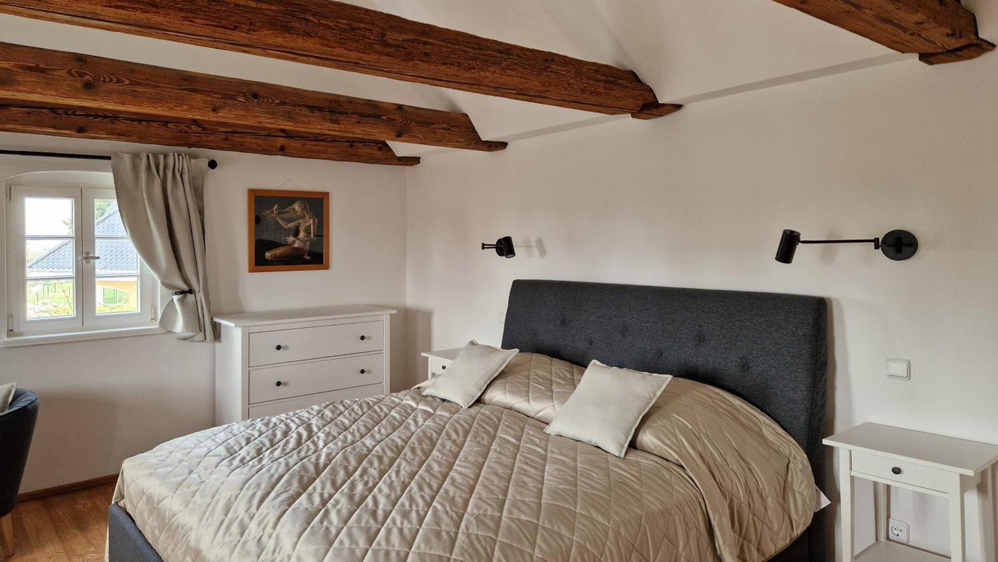 Winzerglueck Apartment Weinboehla ภายนอก รูปภาพ